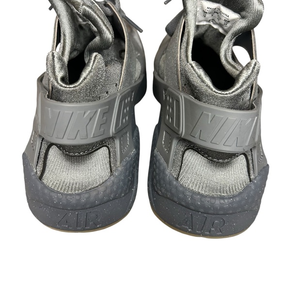 Nike men’s Air Huarache "Go The Extra Smile" sneakers gray size 10 shoes lace up - Picture 8 of 10
